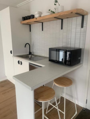 Hosts on the Coast Debenham Delight